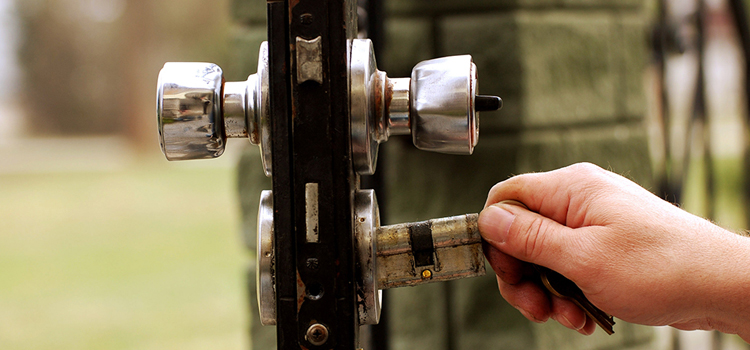 front door latch repair El Segundo