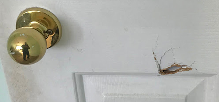 interior door hole repair El Segundo